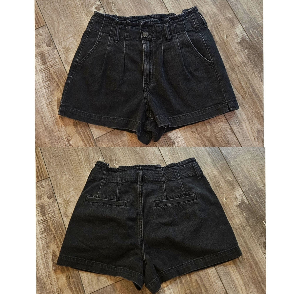 AMERICAN EAGLE Black Wash Denim Shorts w/ Ruffle Top Size 2